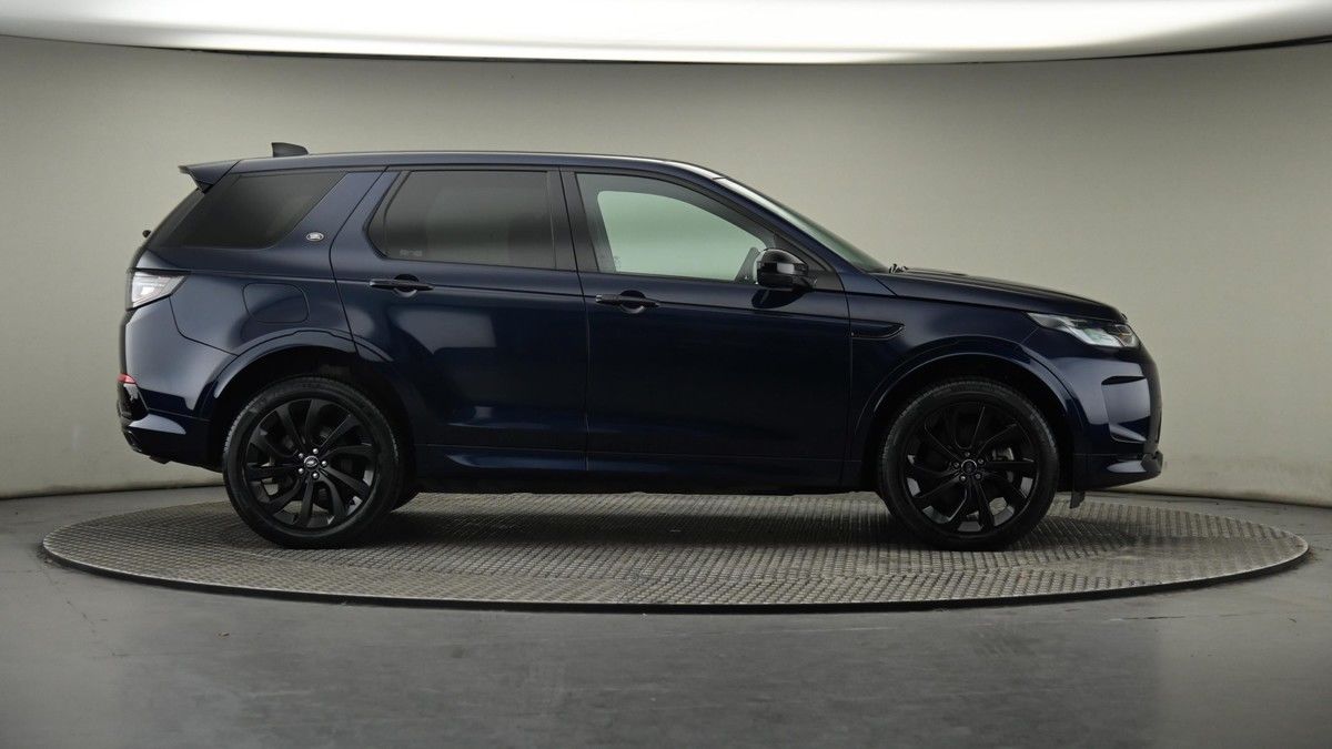 Land Rover Discovery Sport Image 27