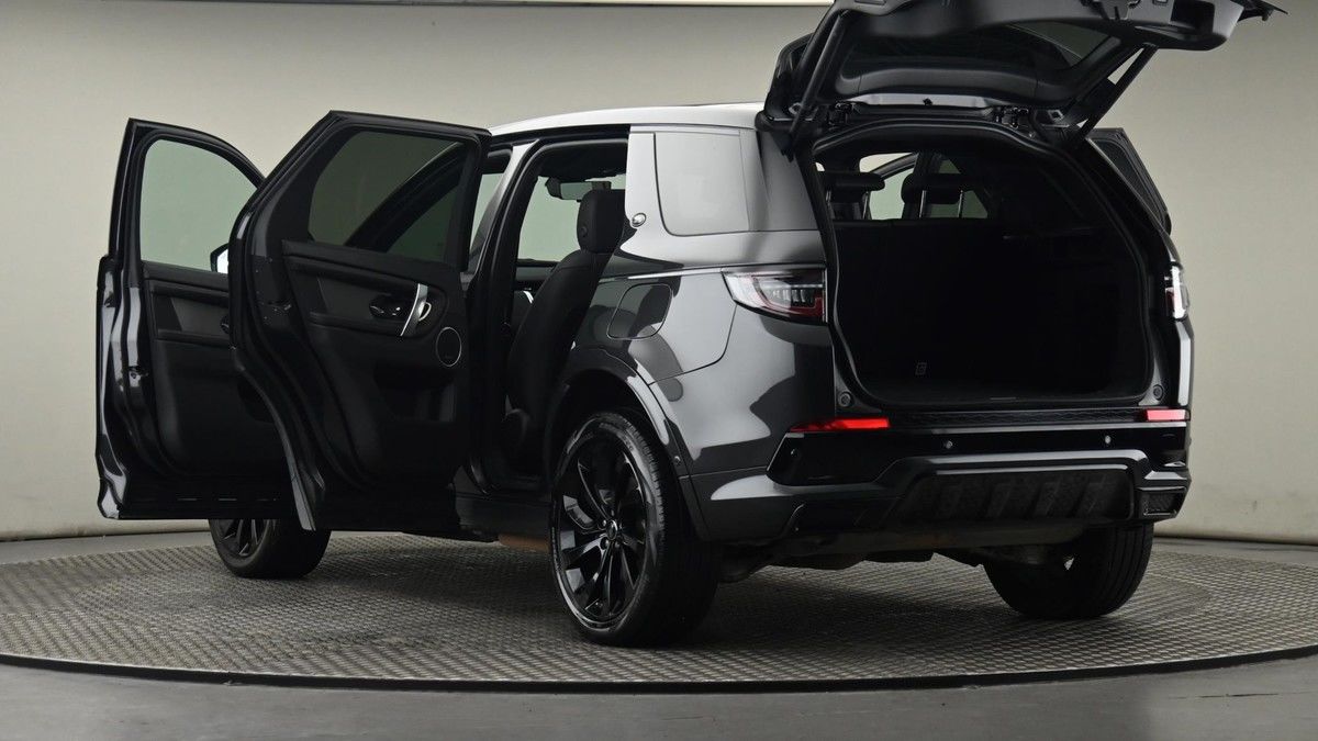 More views of Land Rover Discovery Sport