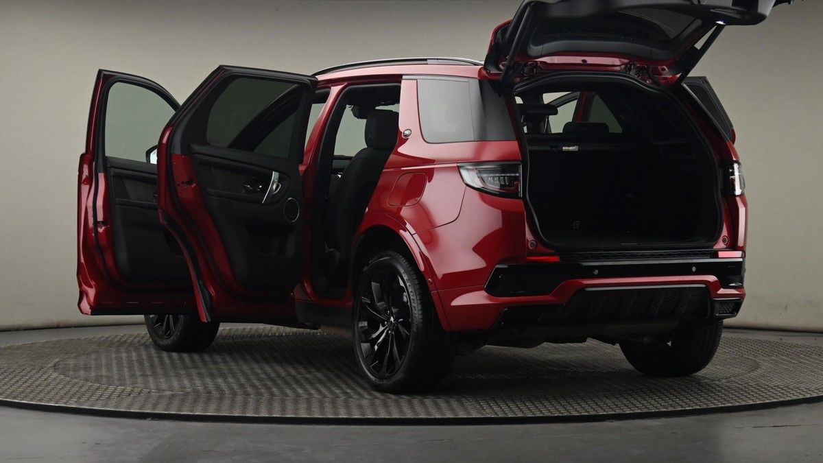 More views of Land Rover Discovery Sport