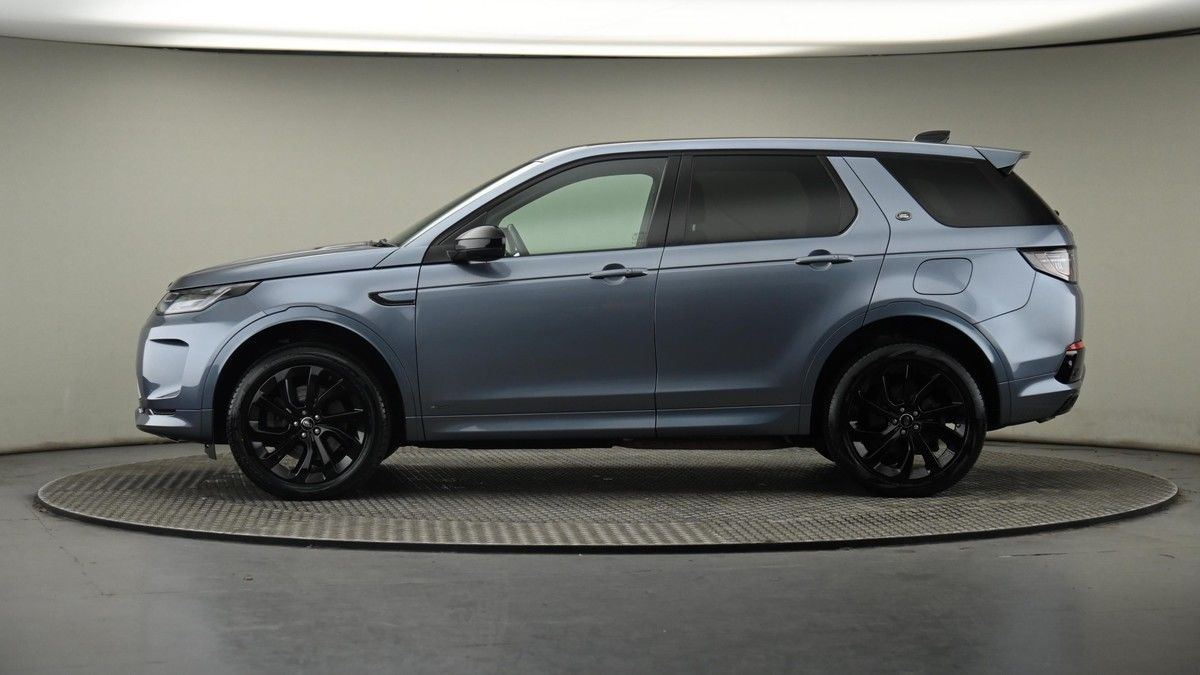 Land Rover Discovery Sport Image 23