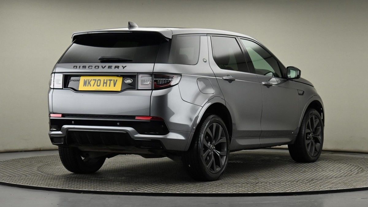 Land Rover Discovery Sport Image 26