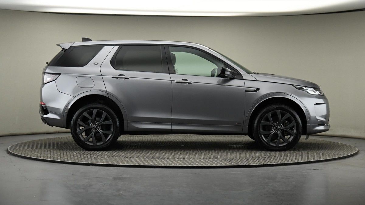 Land Rover Discovery Sport Image 27