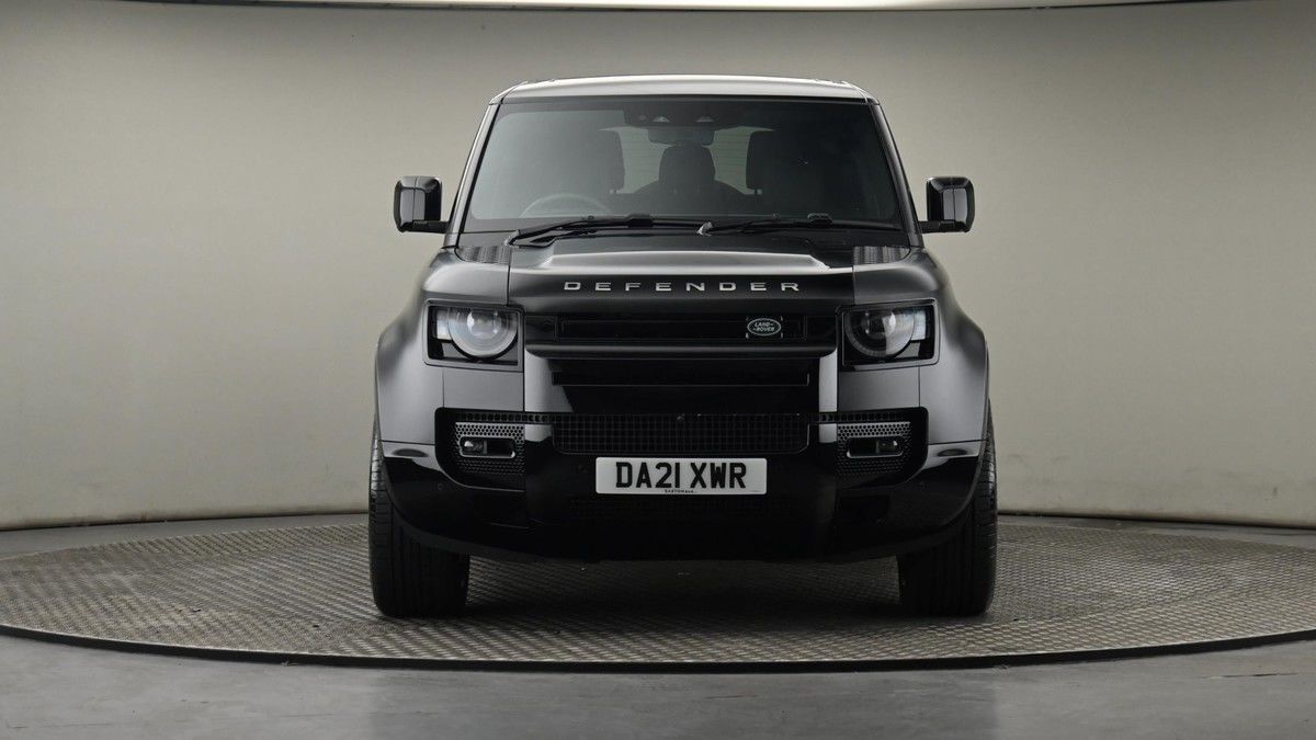 Land Rover Defender 90 Image 21