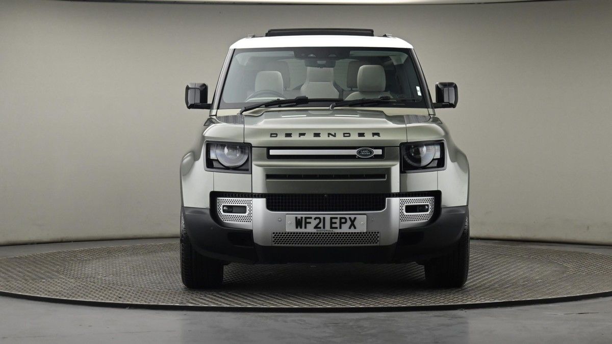 Land Rover Defender 90 Image 21