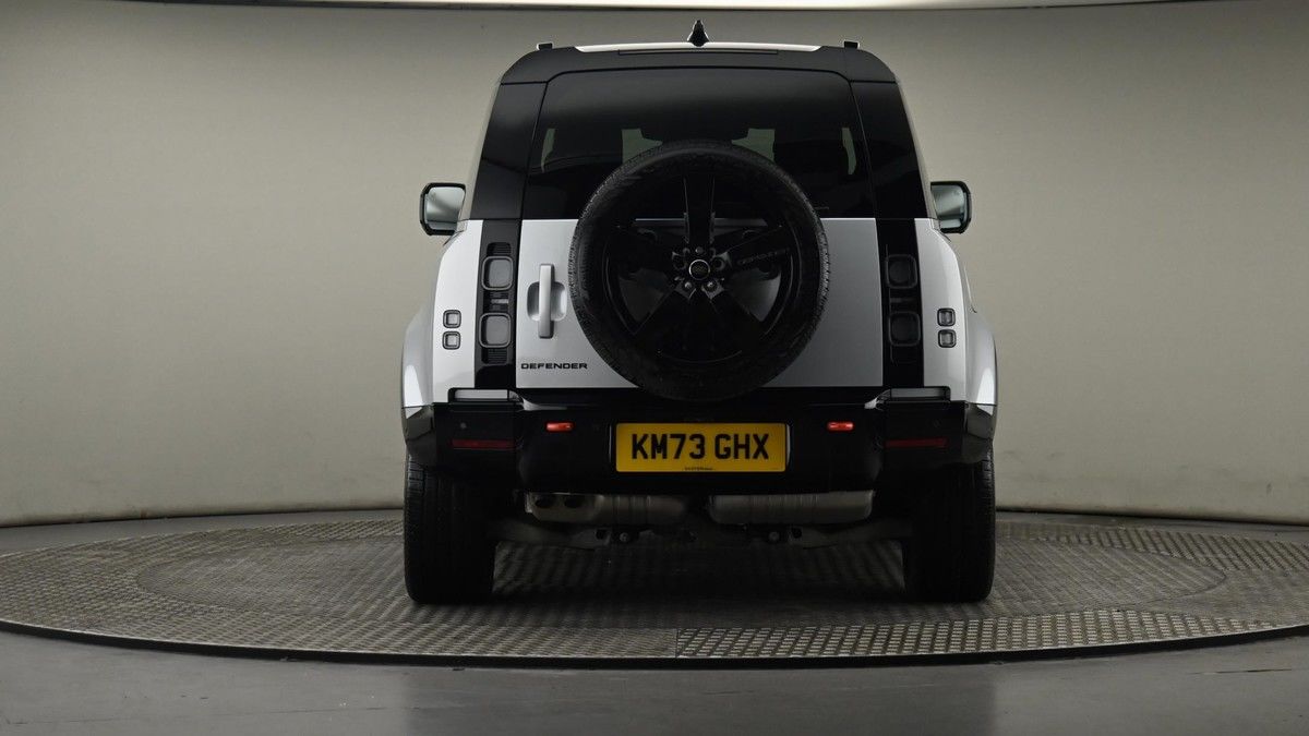 Land Rover Defender 90 Image 25