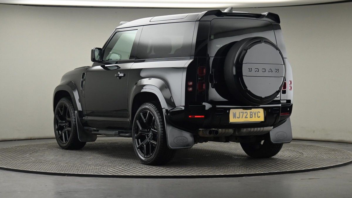 More views of Land Rover Defender 90