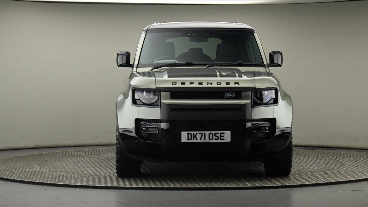 Land Rover Defender 90 Image 21