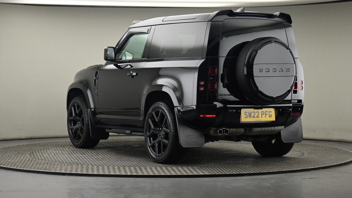 More views of Land Rover Defender 90