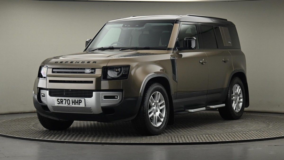 Land Rover Defender 110 Image 22