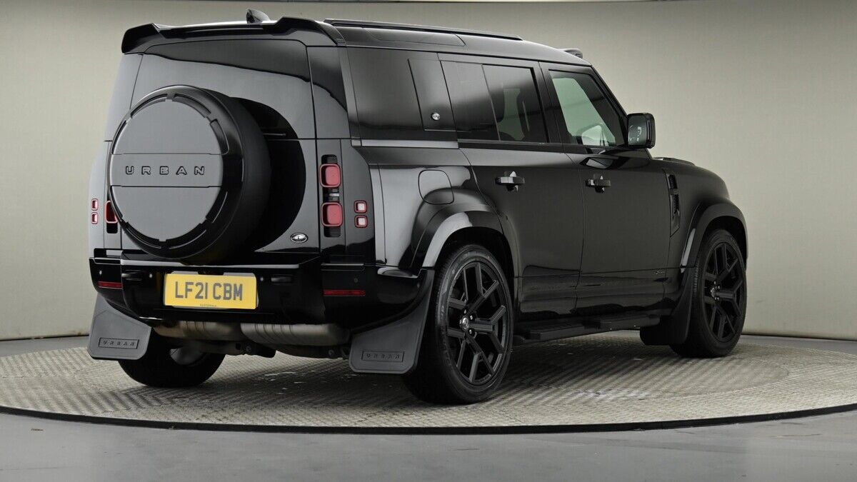 2021 Land Rover Defender 110 3.0 D300 MHEV X-Dynamic HSE Auto 4WD Euro ...