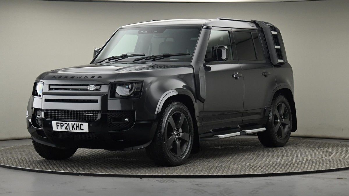 More views of Land Rover Defender 110