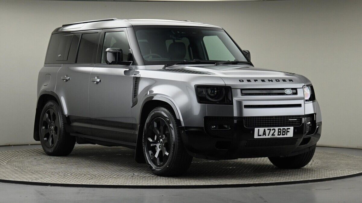 2022 Land Rover Defender 110 2.0 P400e 15.4kWh X-Dynamic SE Auto 4WD ...