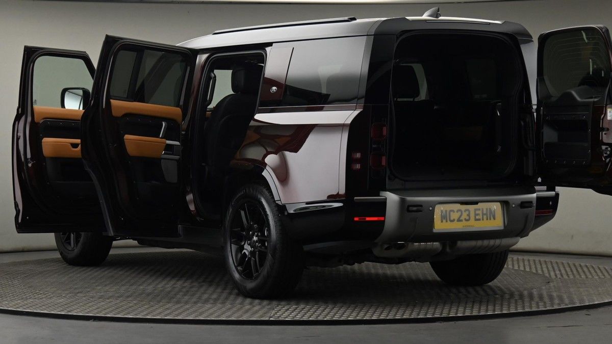 More views of Land Rover Defender 130