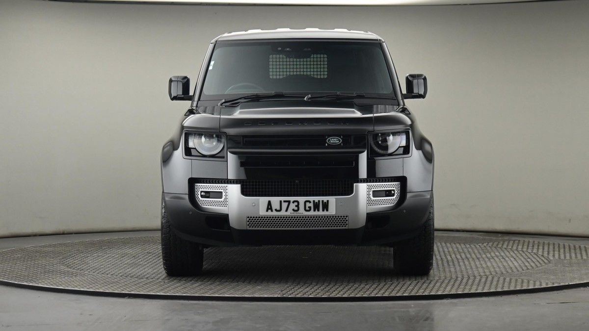 Land Rover Defender 90 Image 21