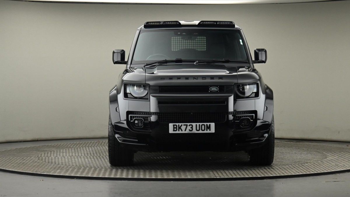 Land Rover Defender 90 Image 21