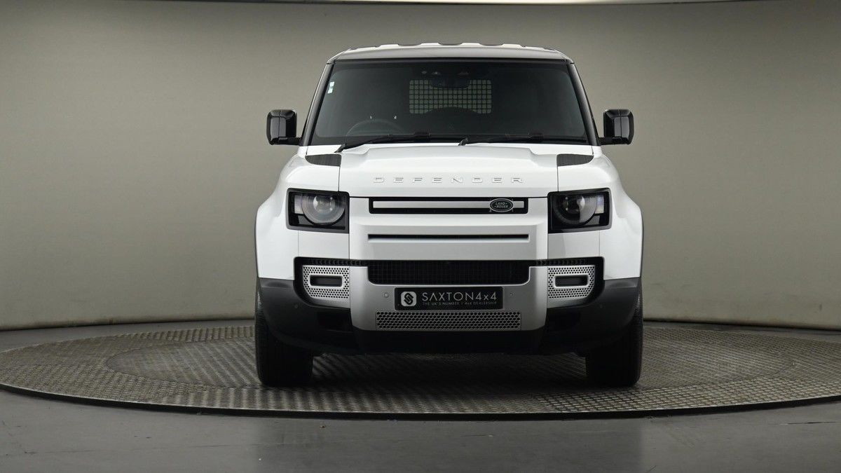 Land Rover Defender 90 Image 21