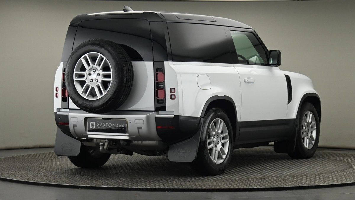 Land Rover Defender 90 Image 26