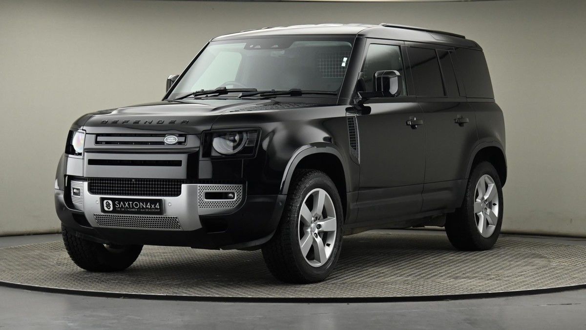 Land Rover Defender 110 Image 22