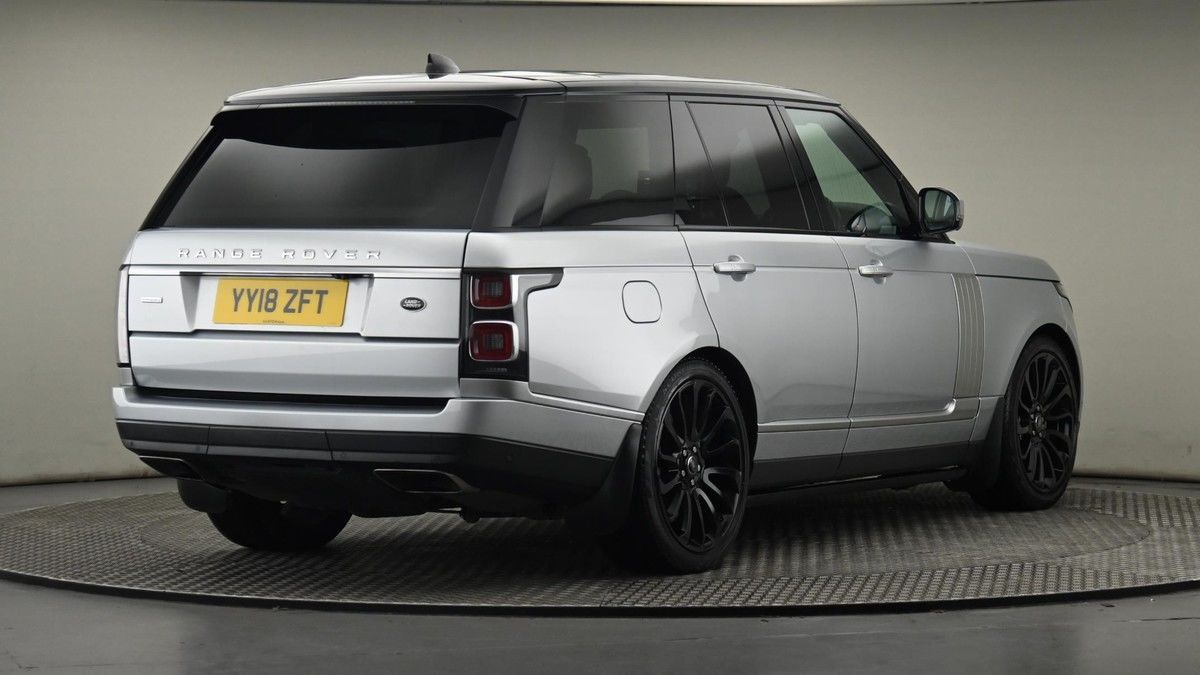 More views of Land Rover Range Rover