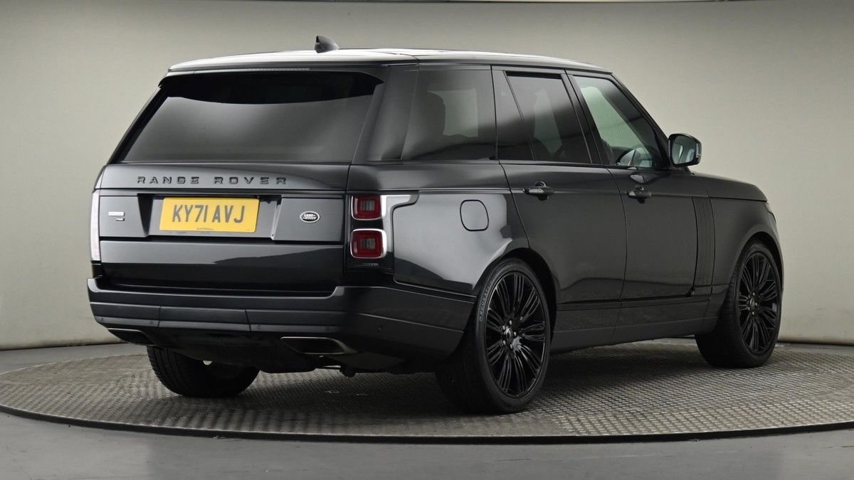 More views of Land Rover Range Rover