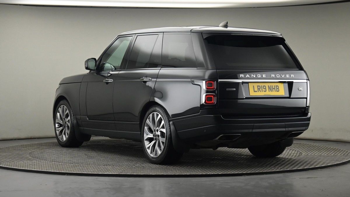 More views of Land Rover Range Rover