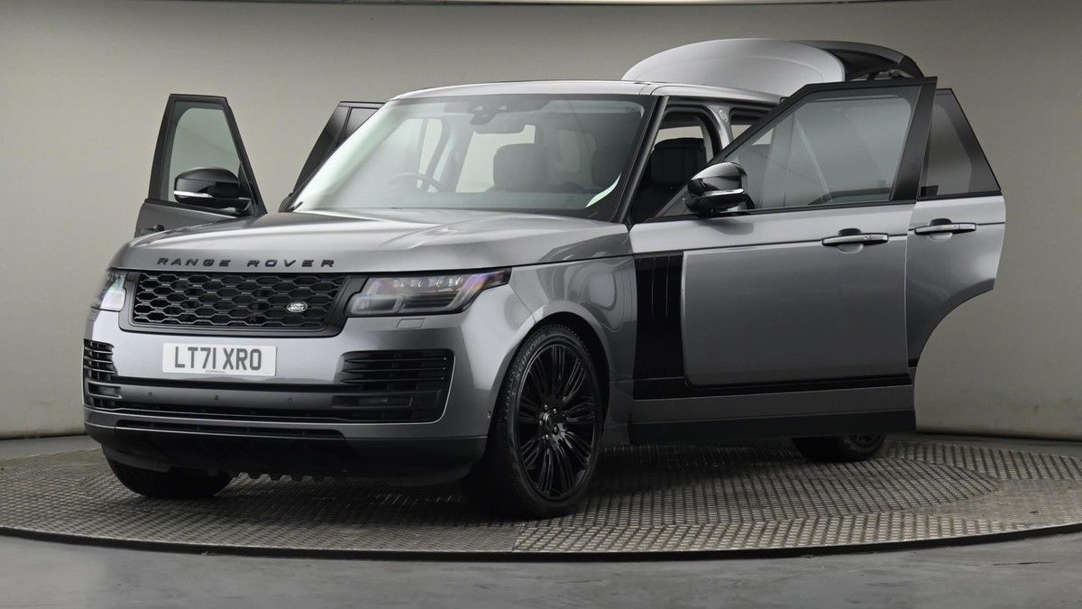 More views of Land Rover Range Rover