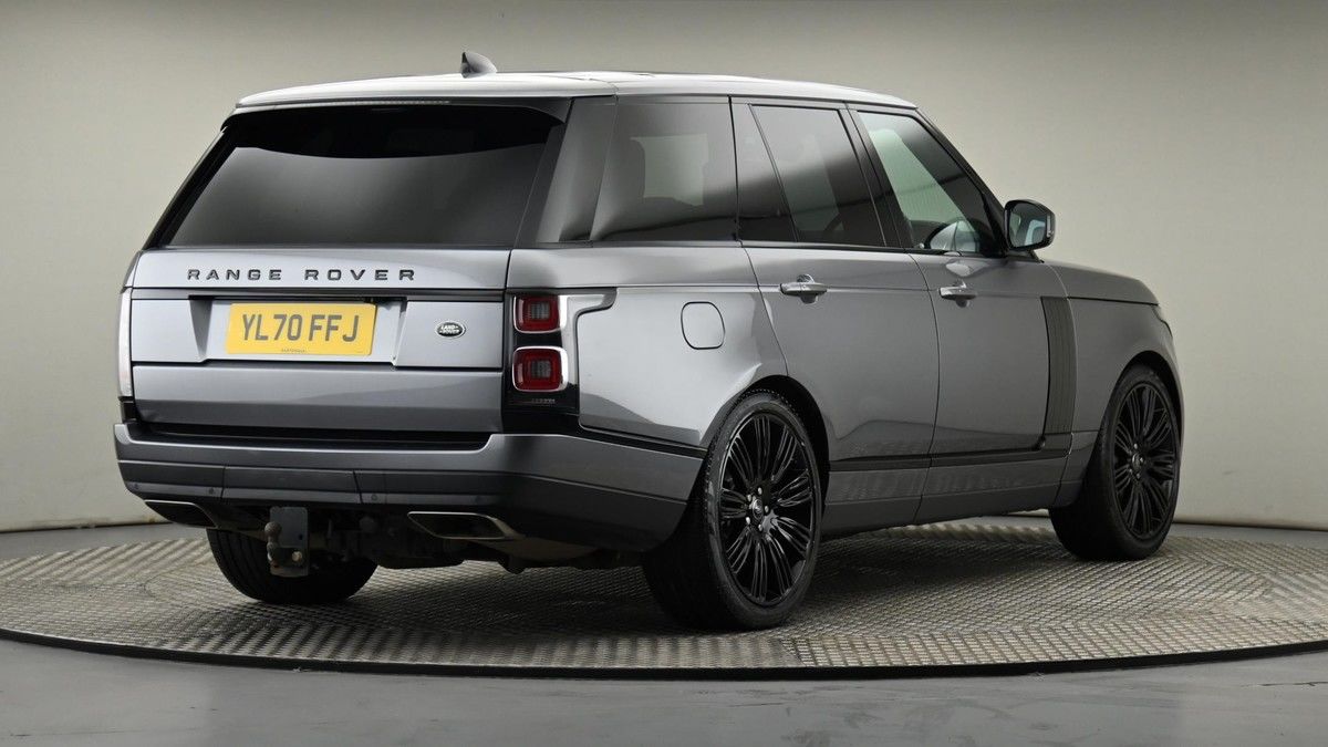 More views of Land Rover Range Rover