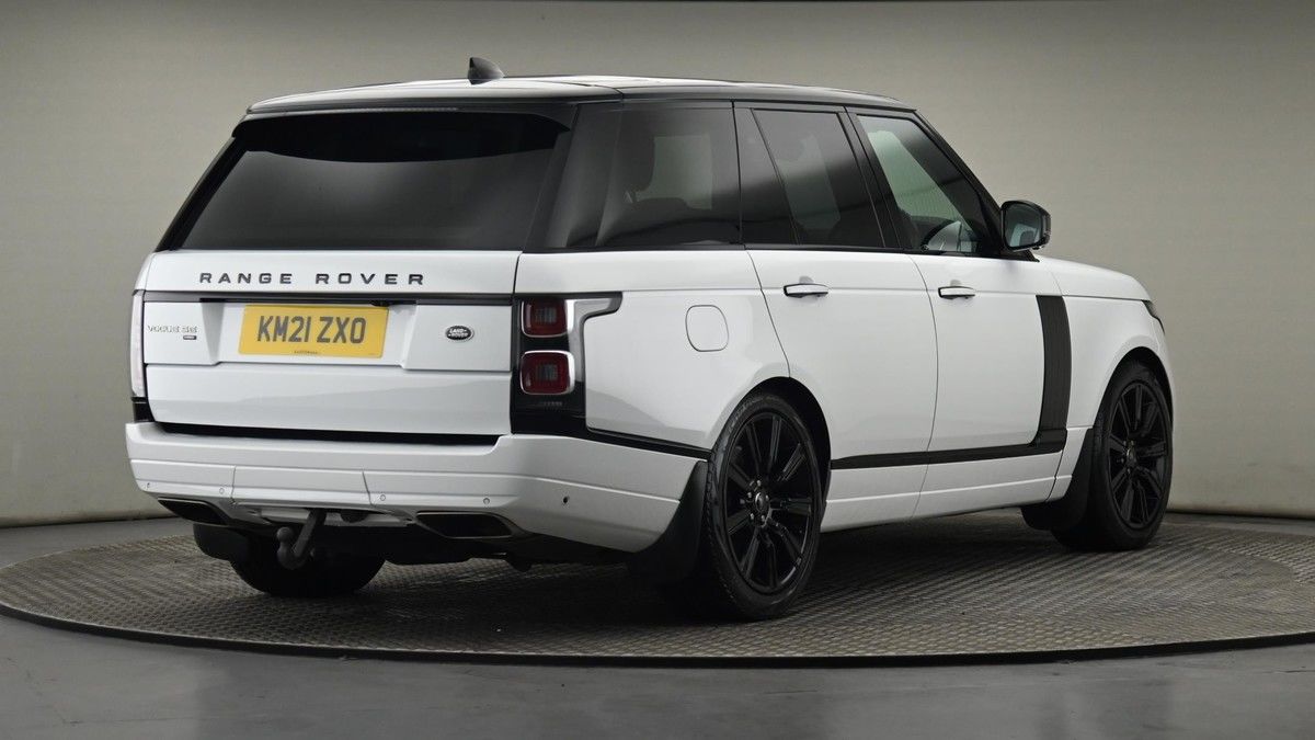 More views of Land Rover Range Rover