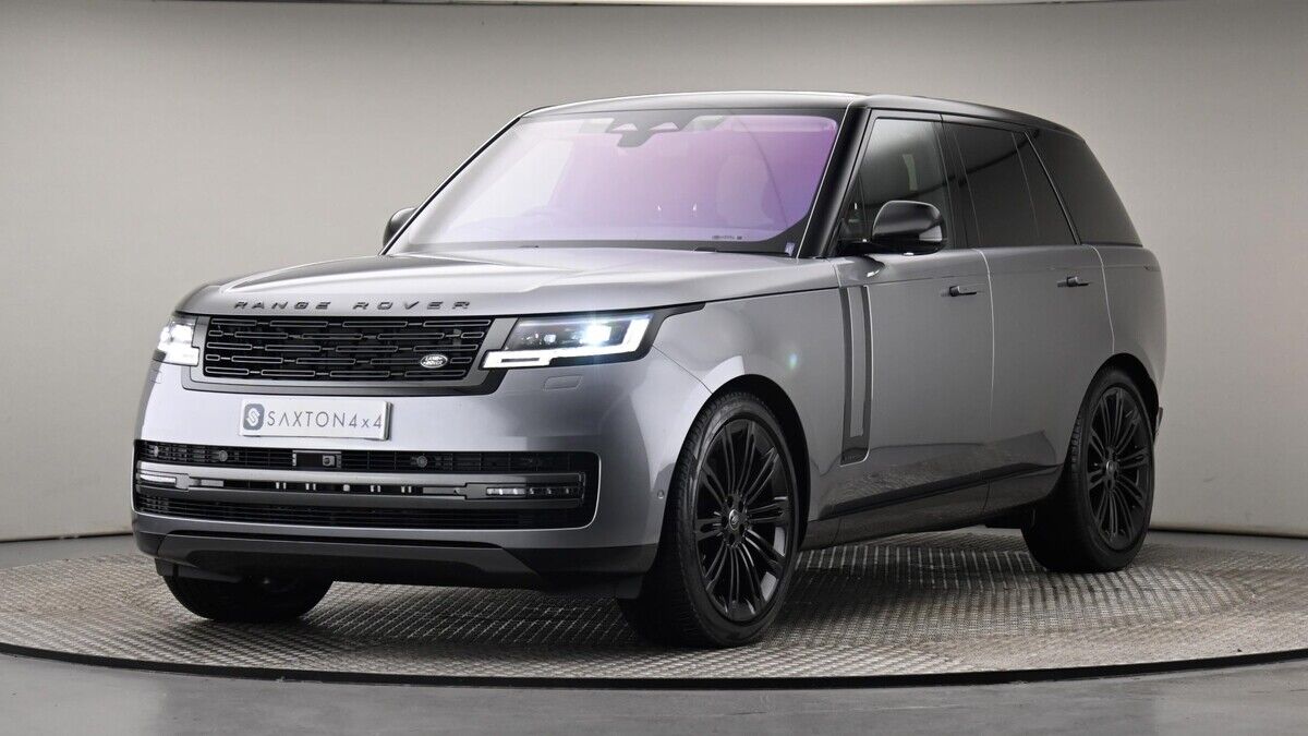 More views of Land Rover Range Rover