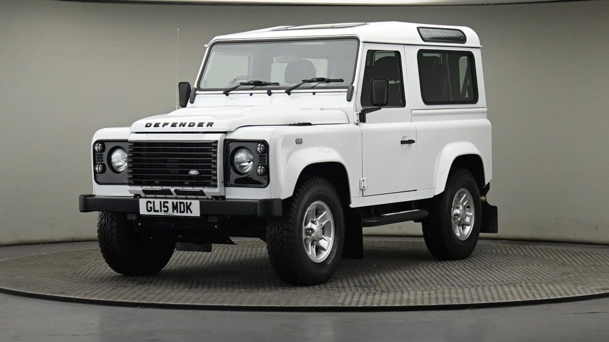 More views of Land Rover Defender 90