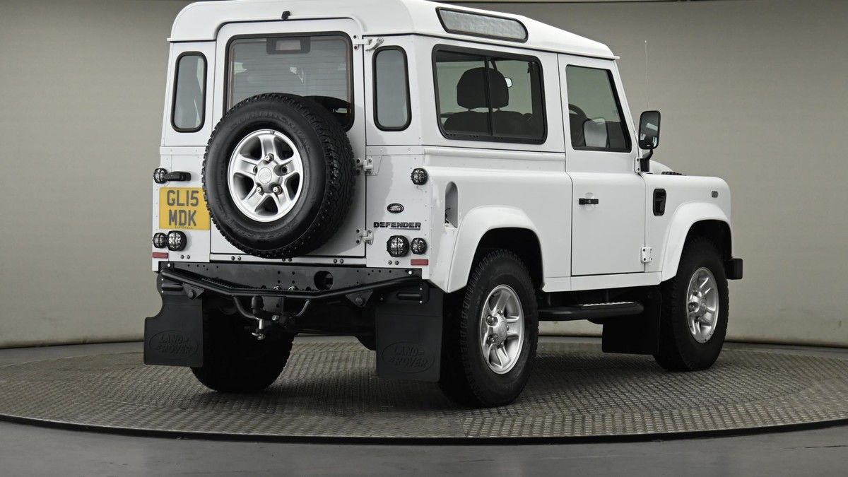 More views of Land Rover Defender 90