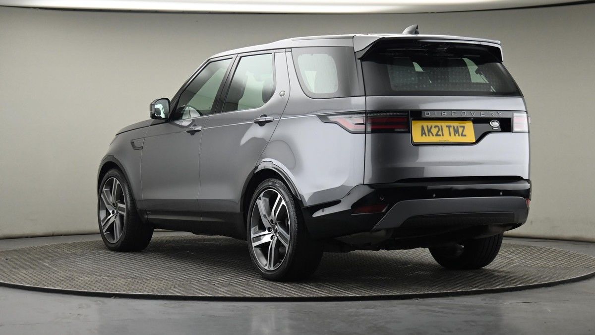 More views of Land Rover Discovery