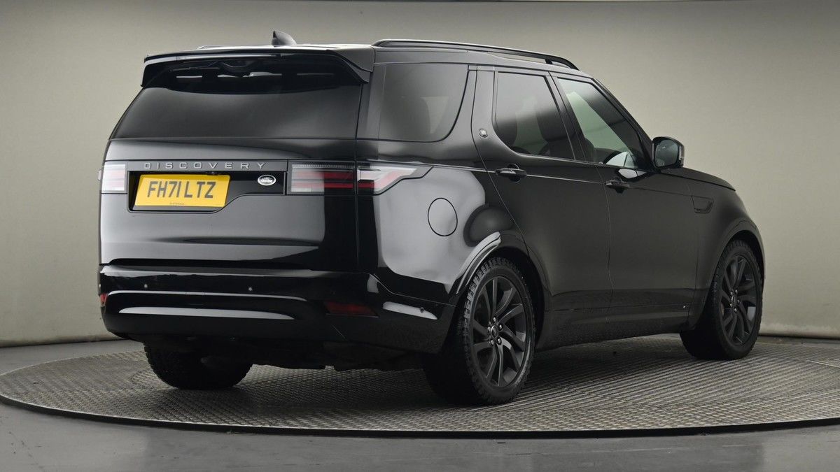 More views of Land Rover Discovery