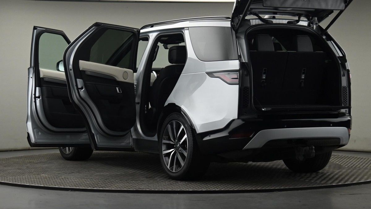 Land Rover Discovery Image 29