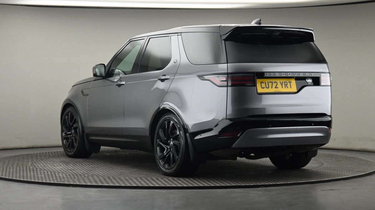 More views of Land Rover Discovery