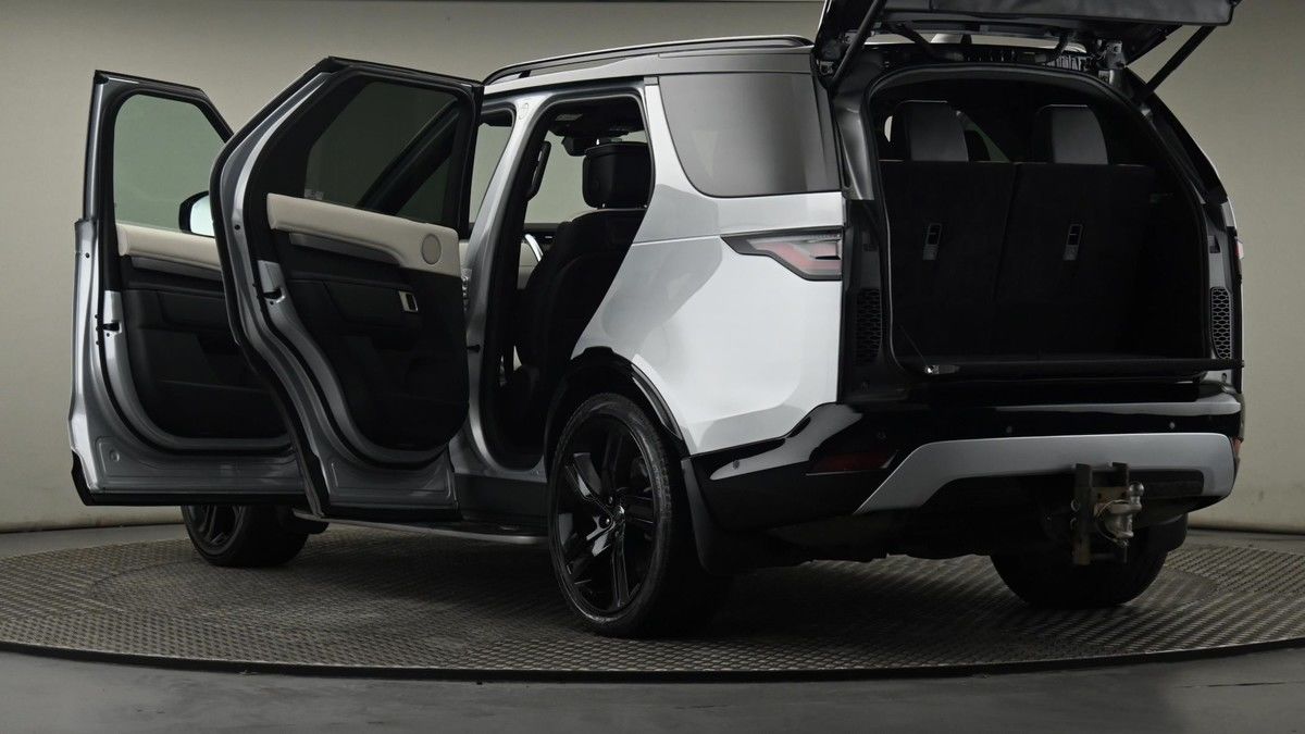 Land Rover Discovery Image 29