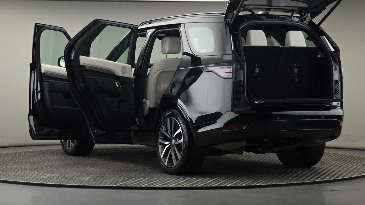 Land Rover Discovery Image 29