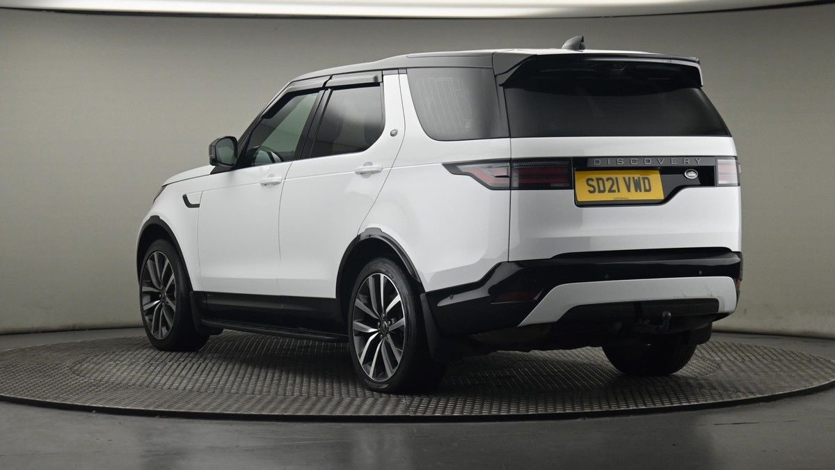 More views of Land Rover Discovery