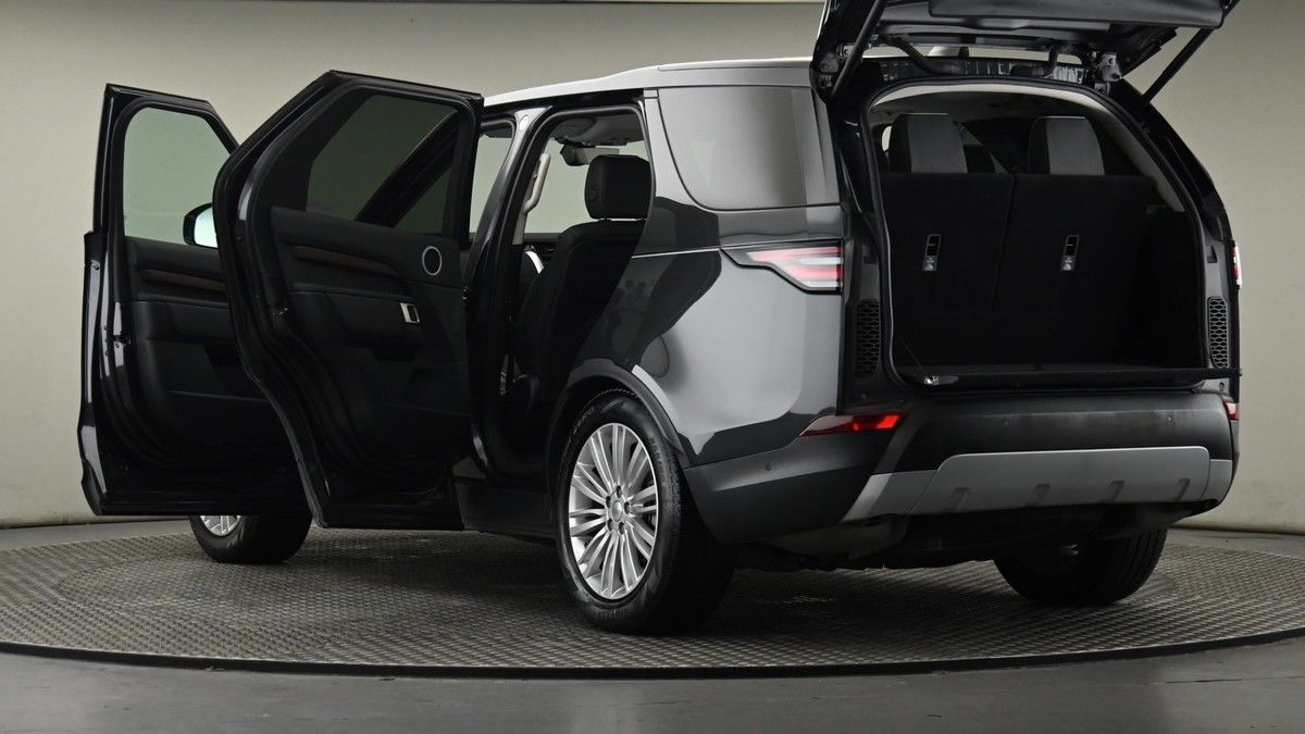 Land Rover Discovery Image 29