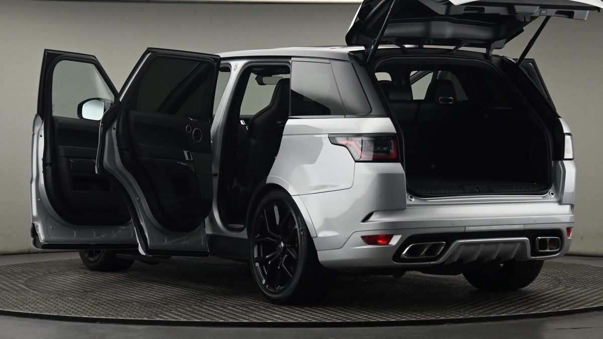 More views of Land Rover Range Rover Sport