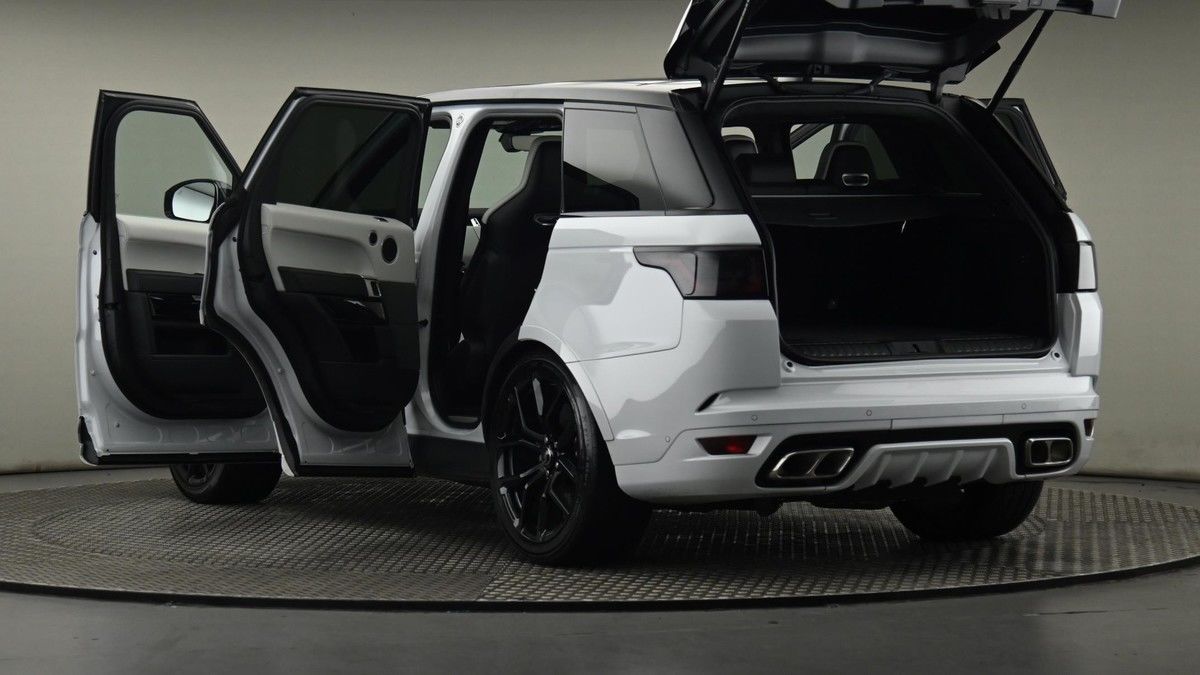 Land Rover Range Rover Sport Image 29