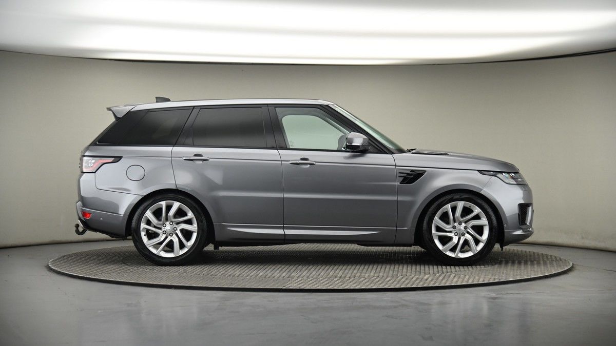 Land Rover Range Rover Sport Image 25