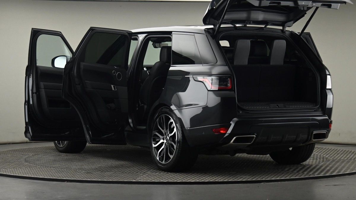 More views of Land Rover Range Rover Sport