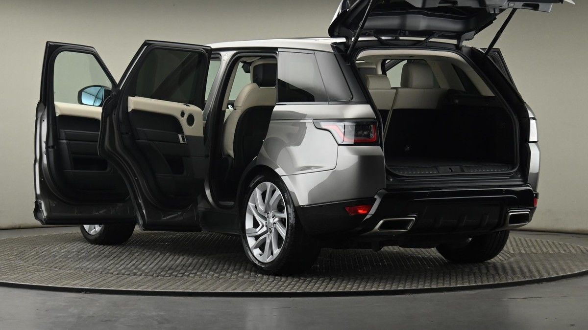 Land Rover Range Rover Sport Image 29