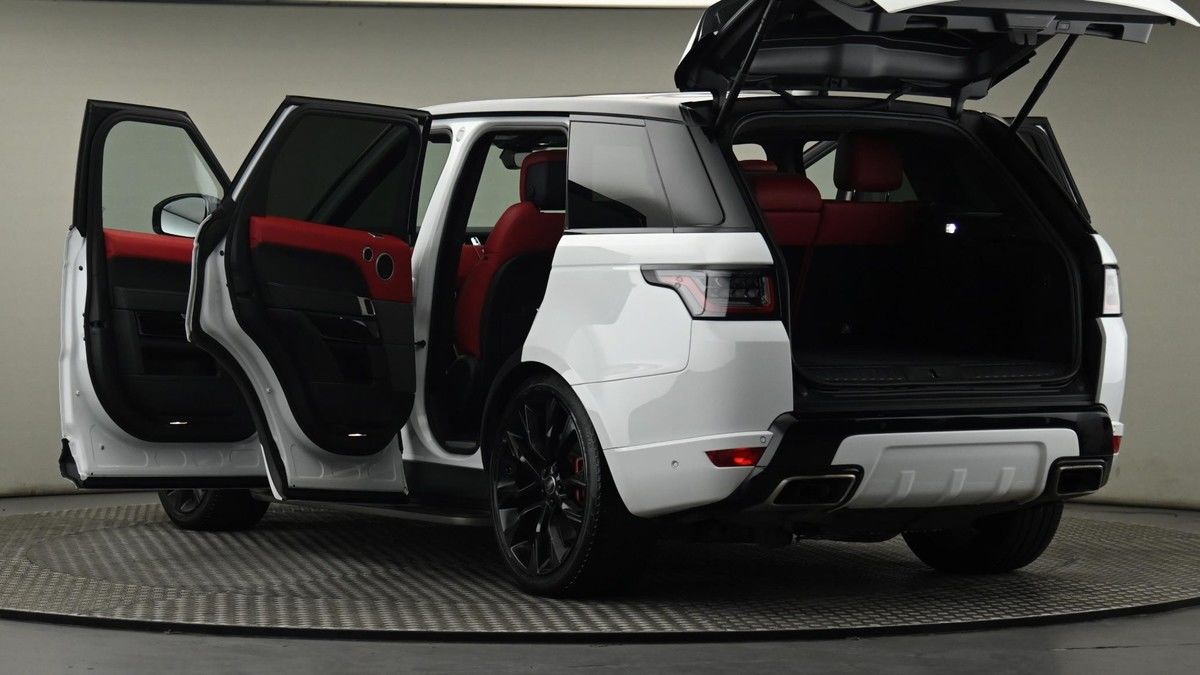 Land Rover Range Rover Sport Image 29