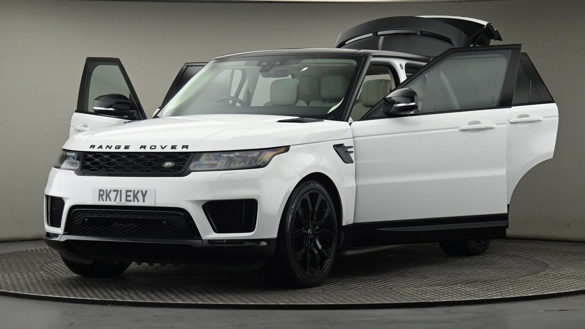 More views of Land Rover Range Rover Sport