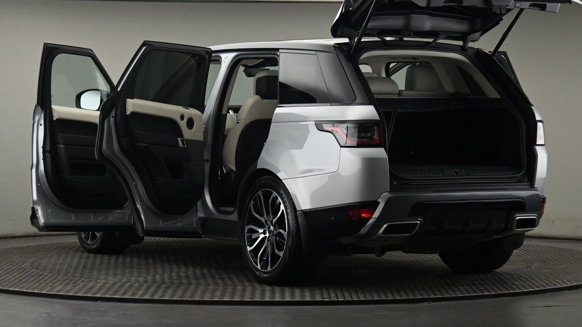 Land Rover Range Rover Sport Image 29