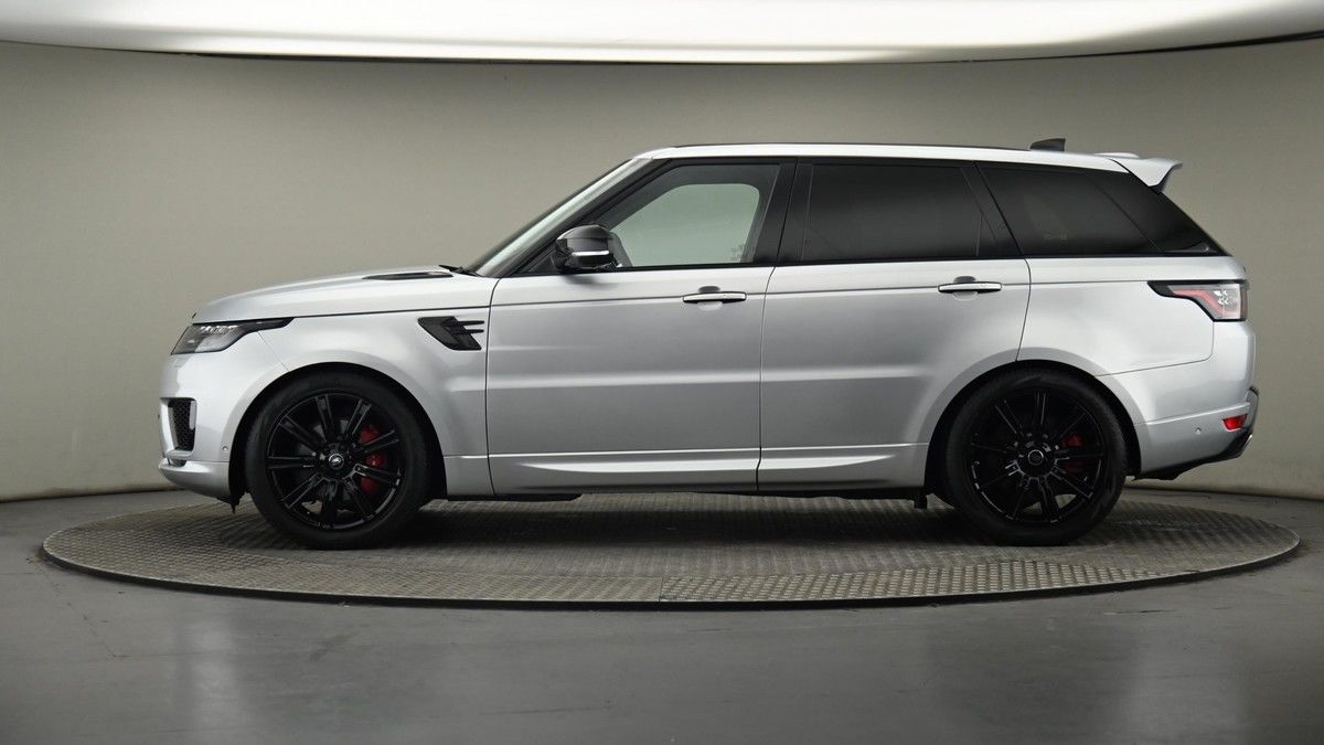 Land Rover Range Rover Sport Image 24