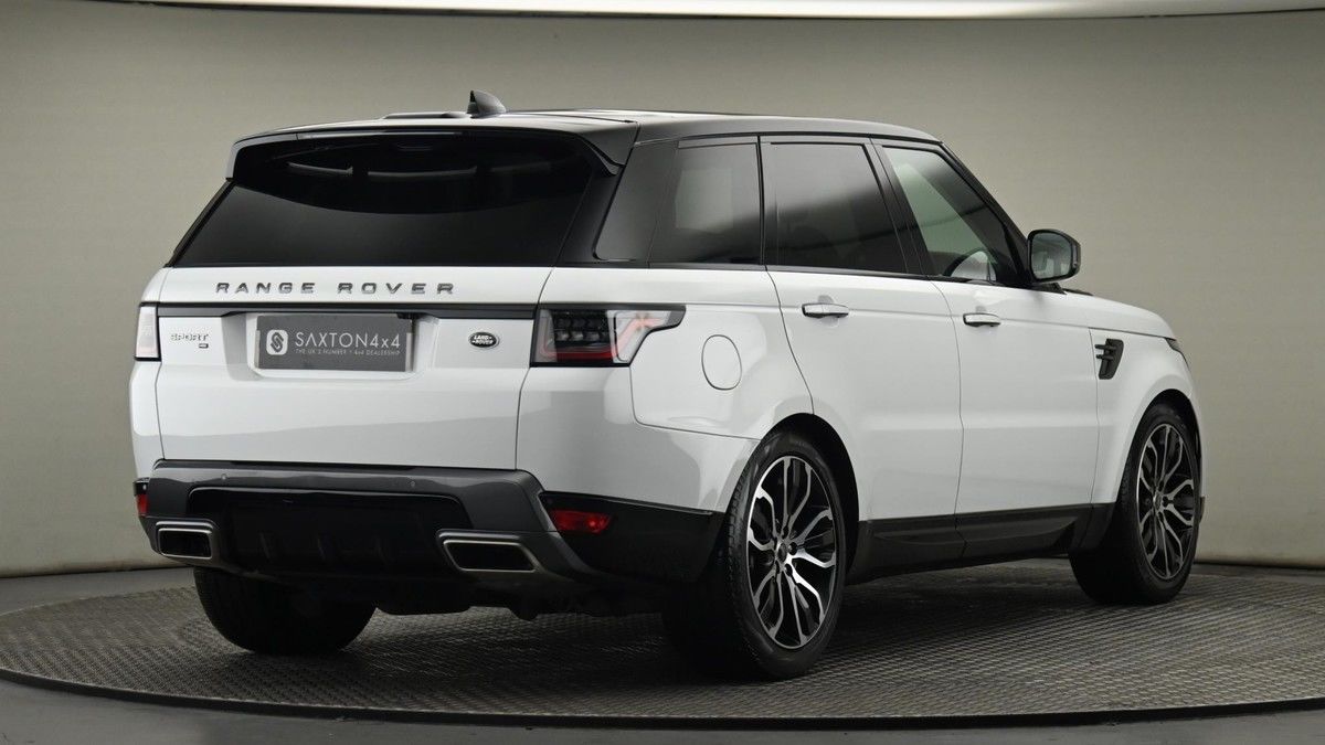 Land Rover Range Rover Sport Image 26