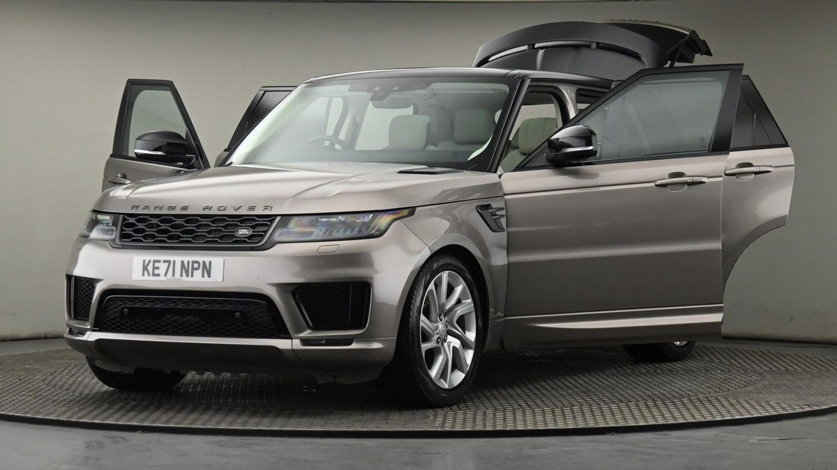 More views of Land Rover Range Rover Sport